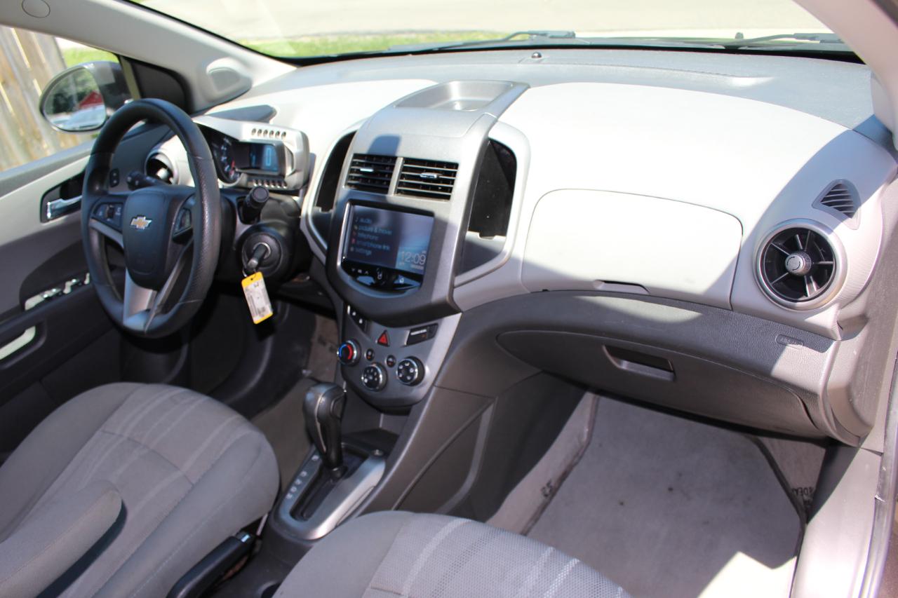 Chevrolet Sonic LT Auto Sedan 2016