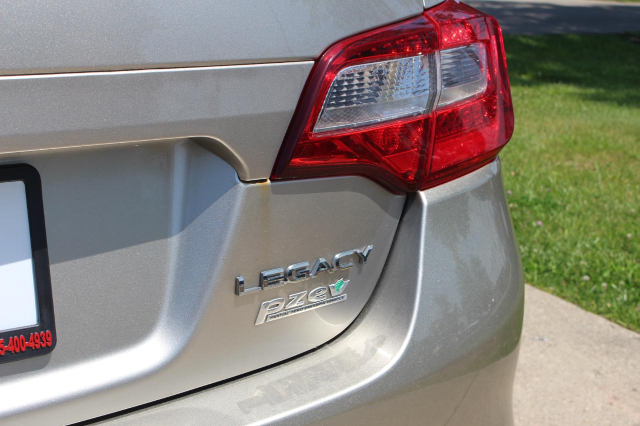 Subaru Legacy 2.5i Premium 2017