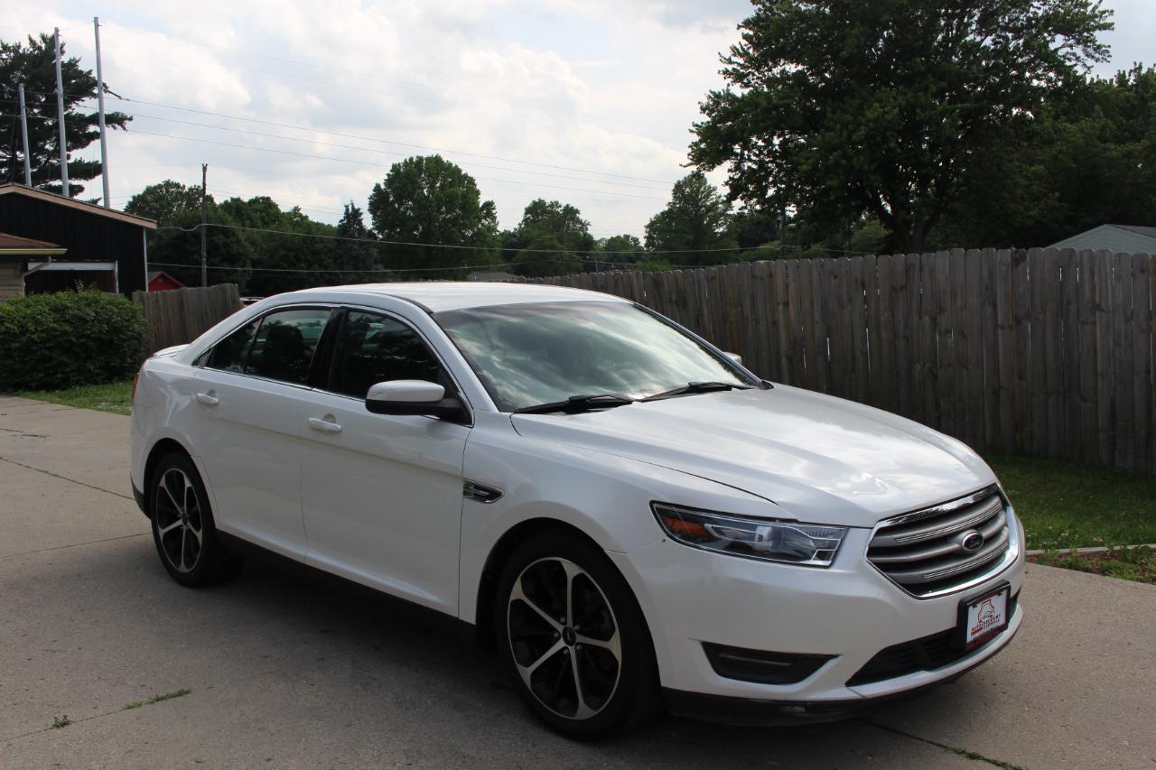 Ford Taurus SEL FWD 2014