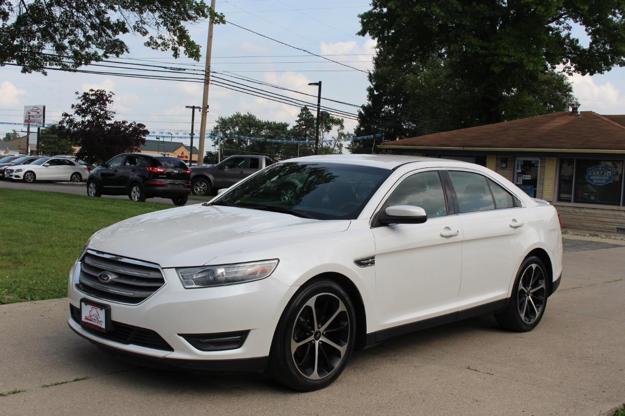 Ford Taurus SEL FWD 2014