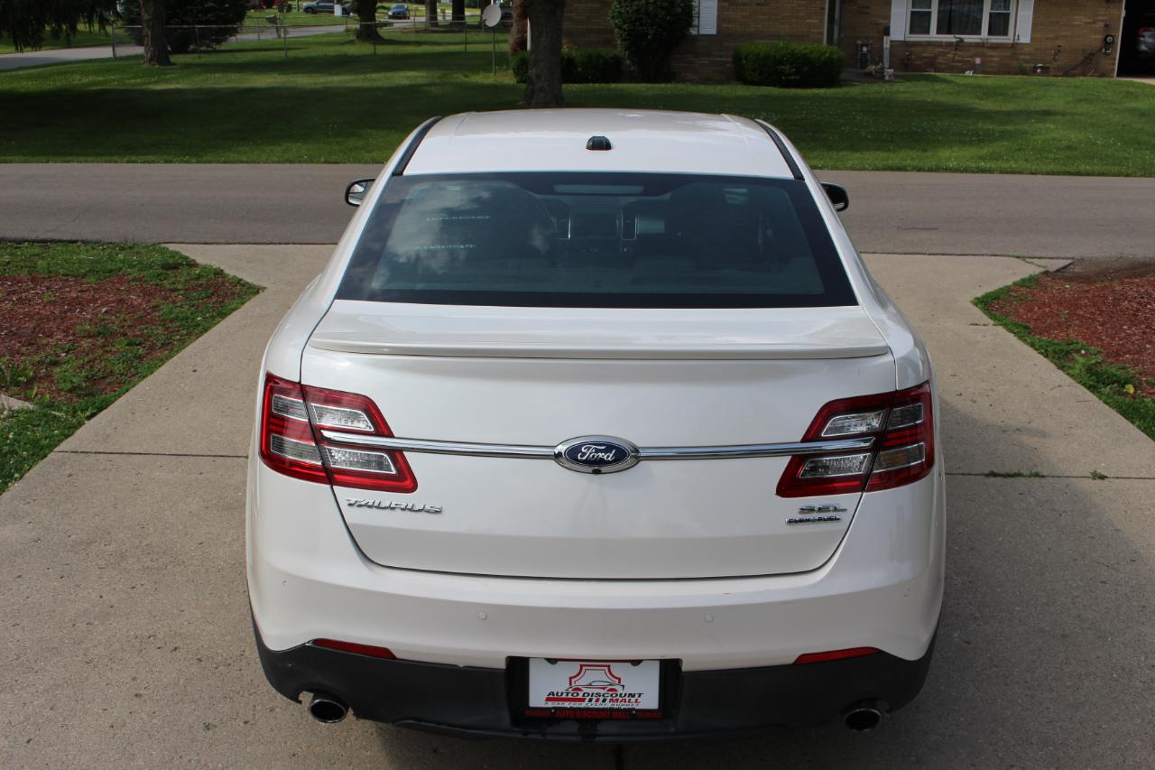 Ford Taurus SEL FWD 2014