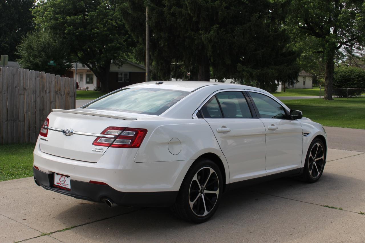 Ford Taurus SEL FWD 2014