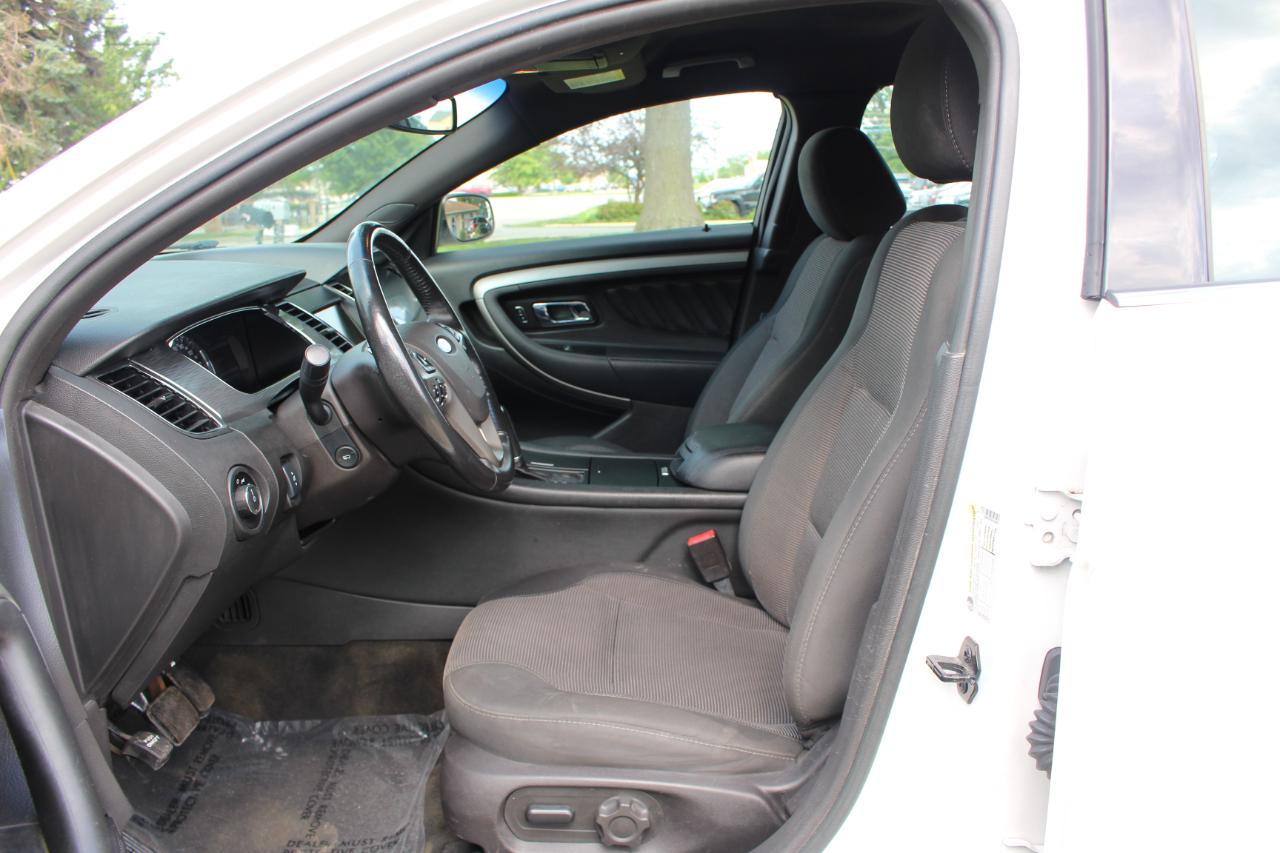 Ford Taurus SEL FWD 2014