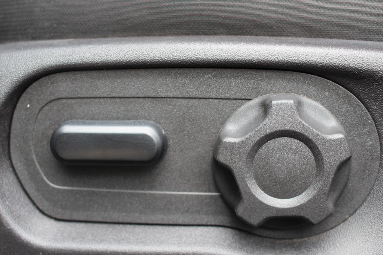 Ford Taurus SEL FWD 2014