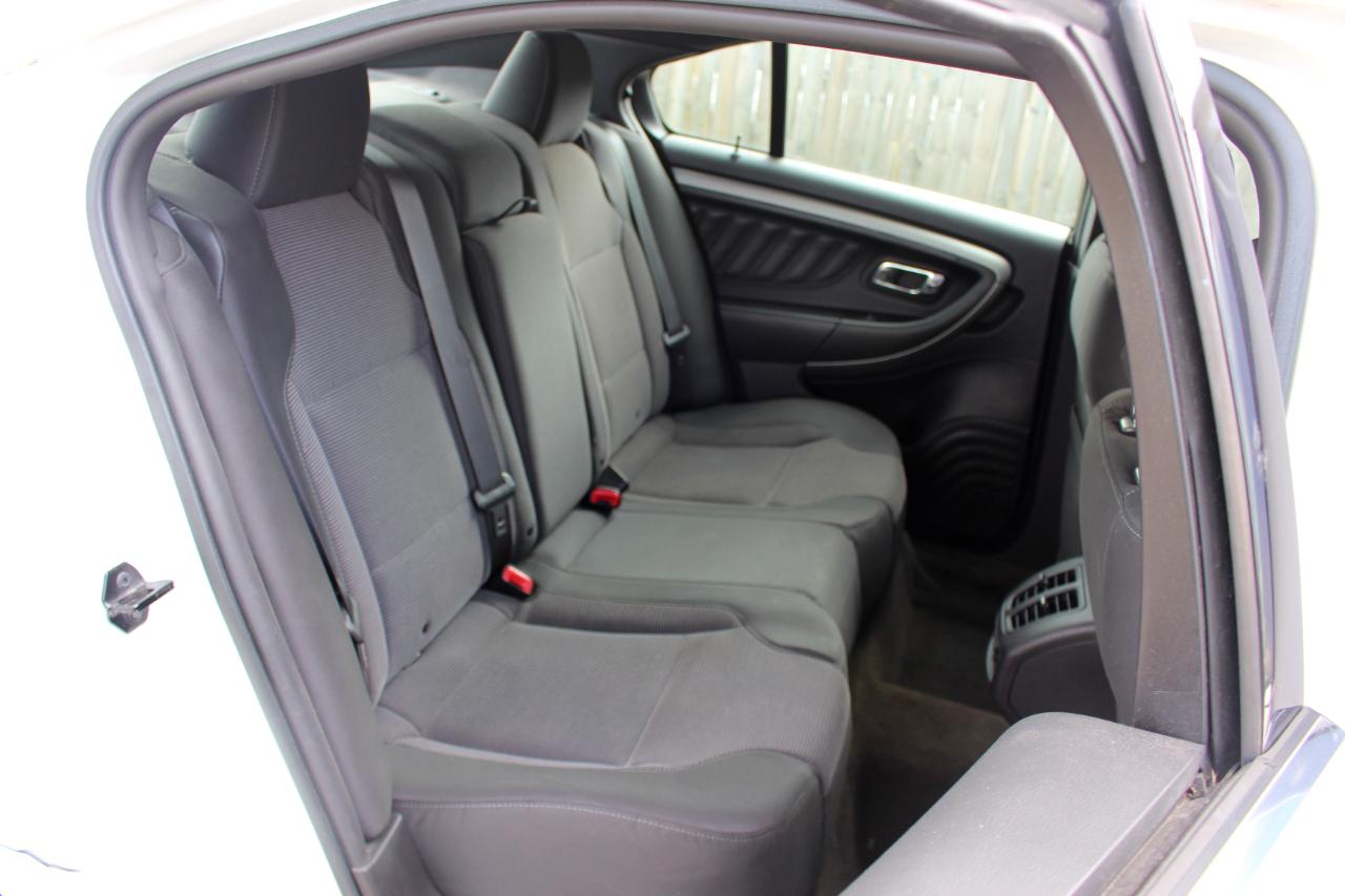 Ford Taurus SEL FWD 2014