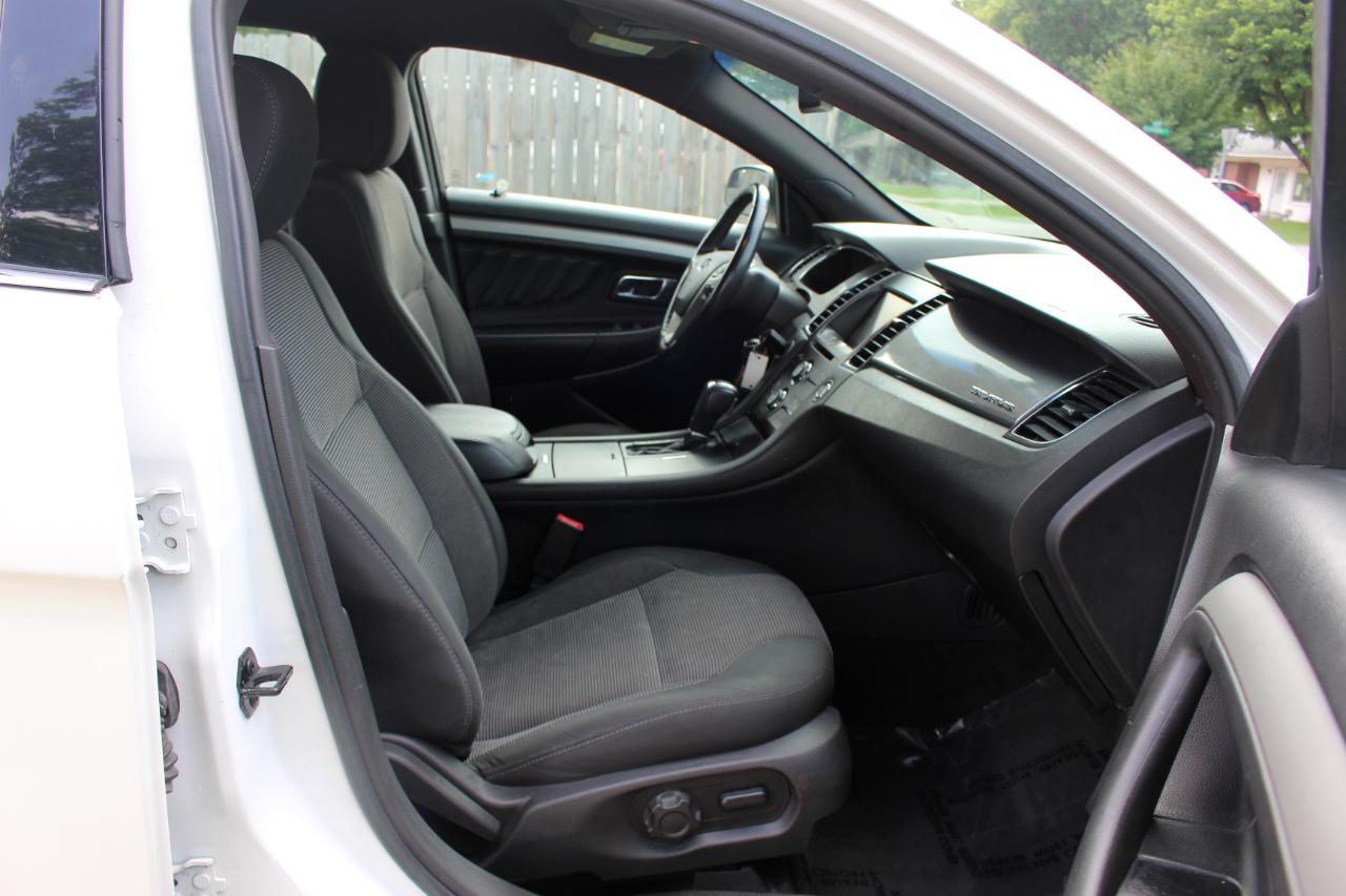 Ford Taurus SEL FWD 2014