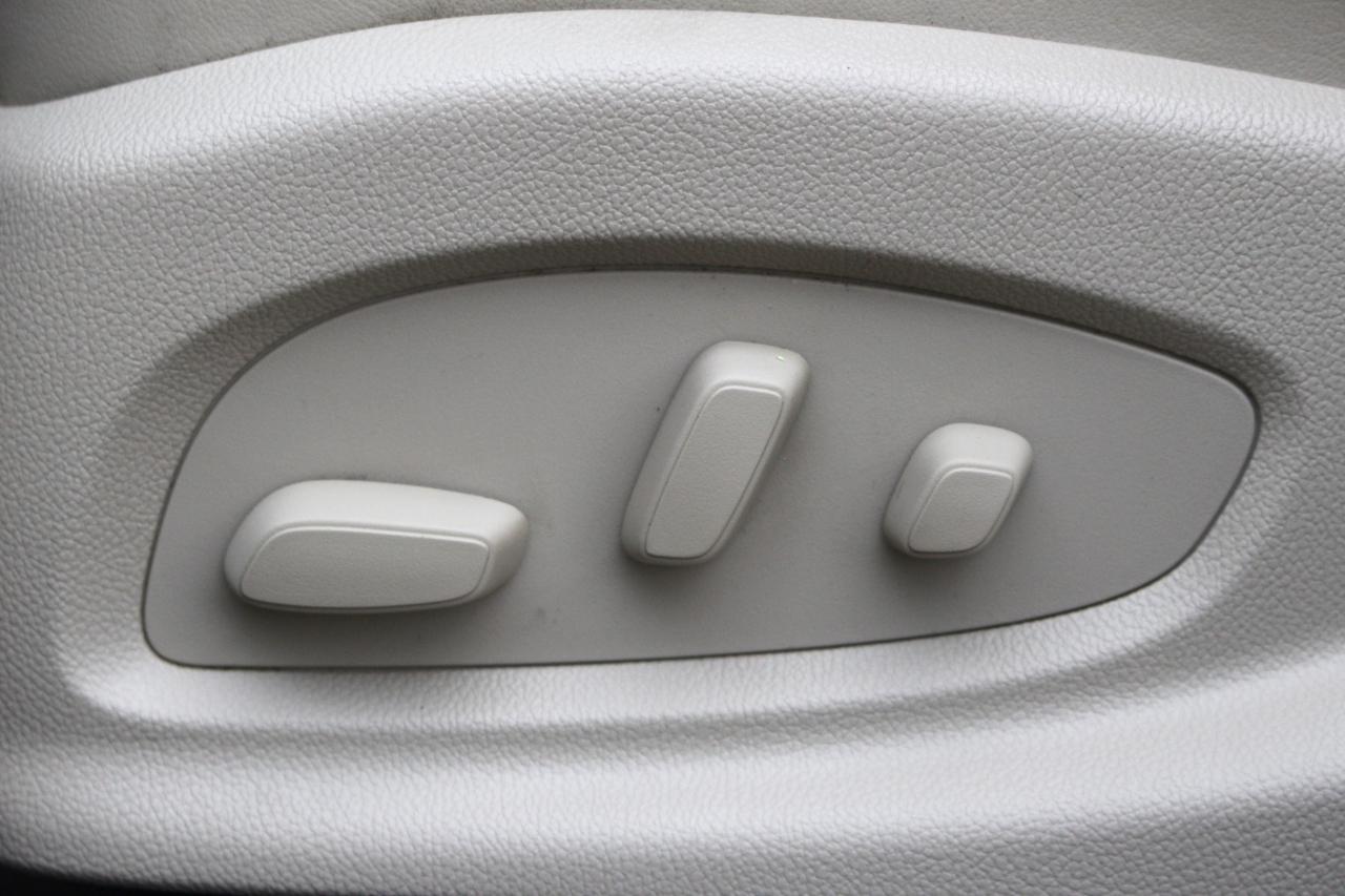Buick LaCrosse Leather Package 2015