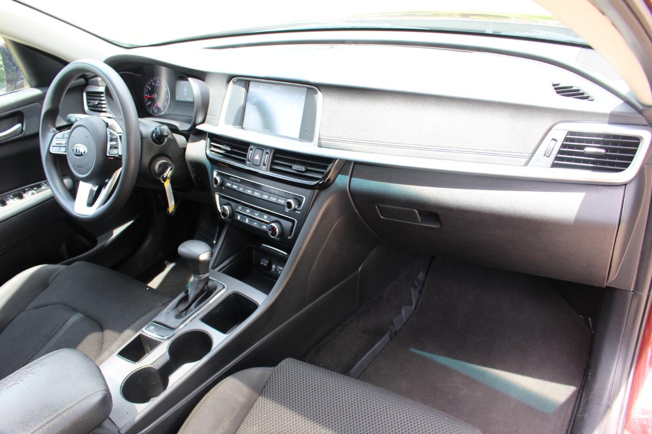 Kia Optima LX 2020