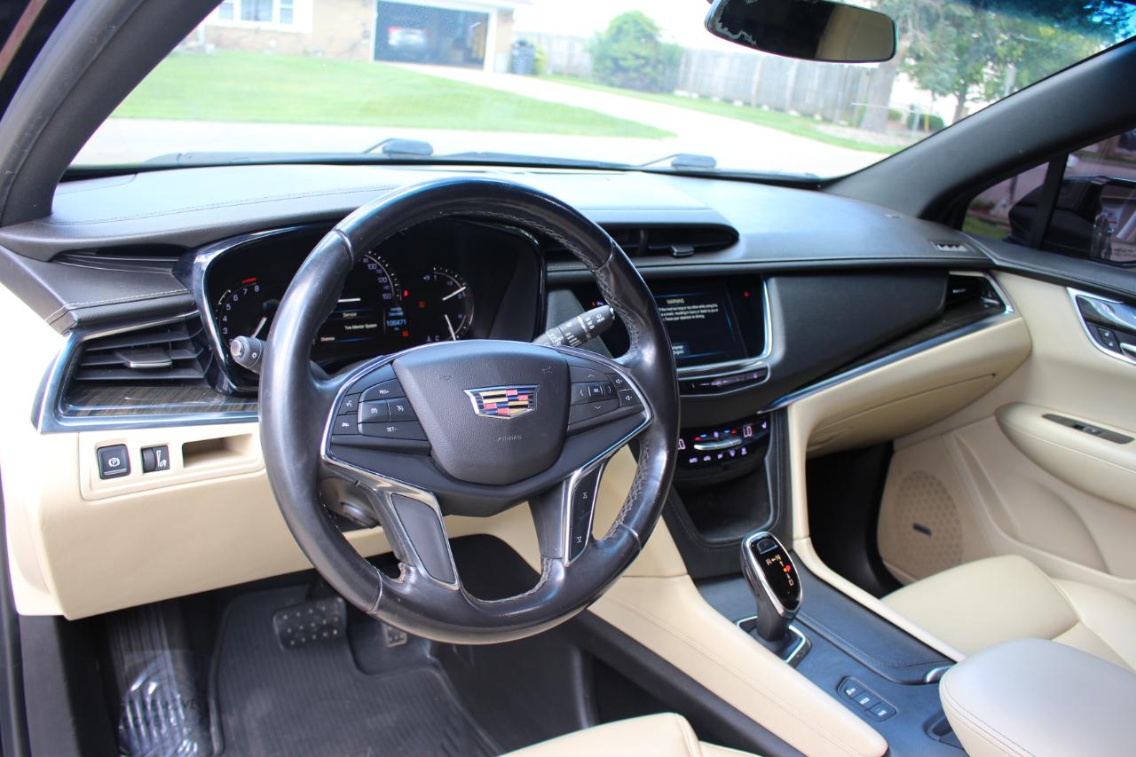 Cadillac XT5 Base AWD 2018
