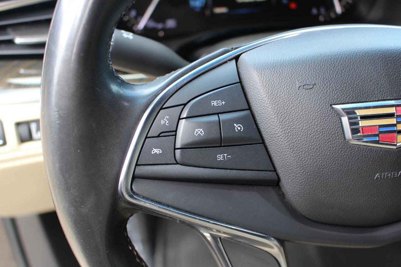Cadillac XT5 Base AWD 2018