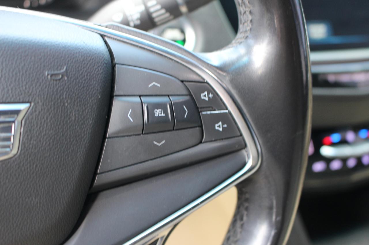 Cadillac XT5 Base AWD 2018