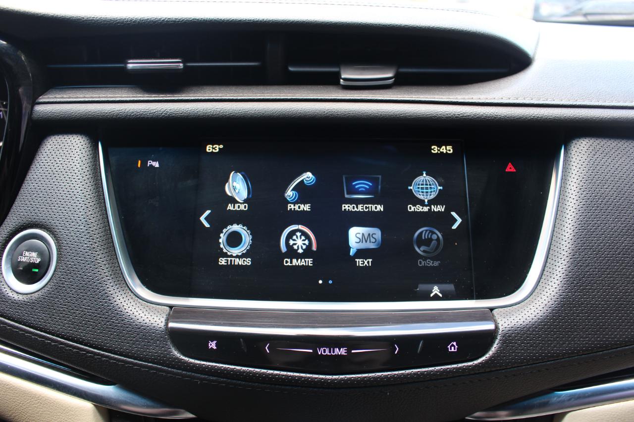 Cadillac XT5 Base AWD 2018