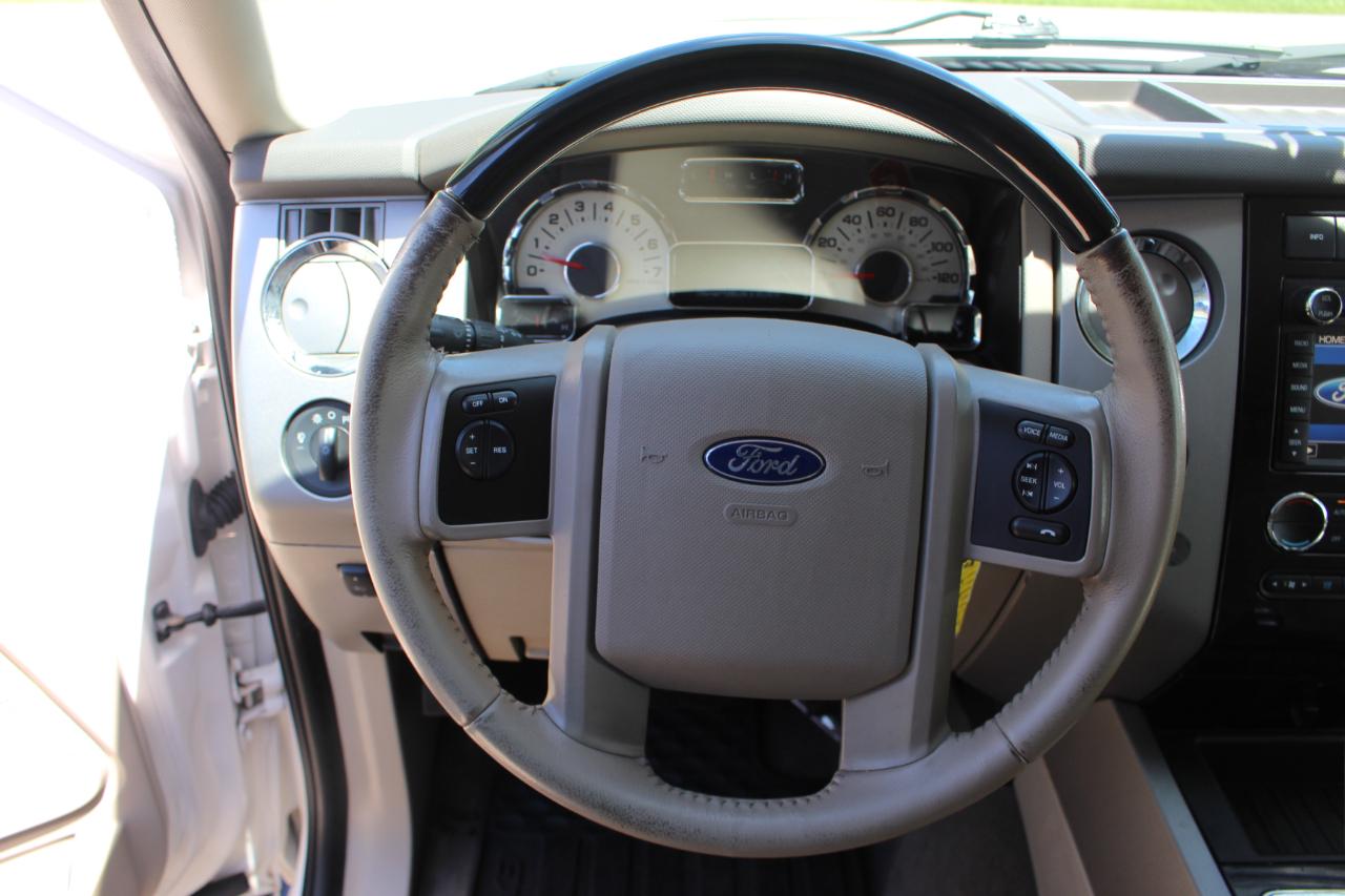 Ford Expedition Limited 4WD 2014