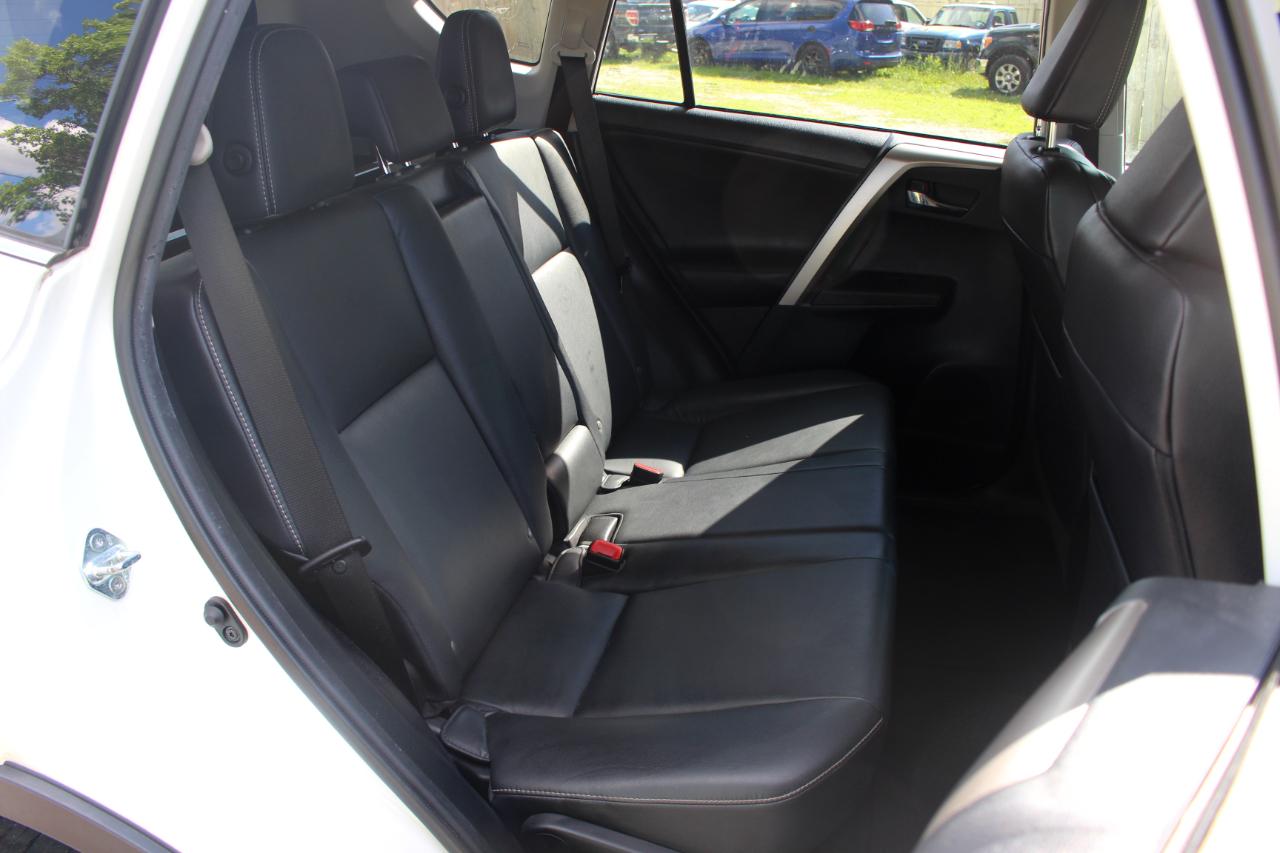 Toyota RAV4 Limited AWD 2014