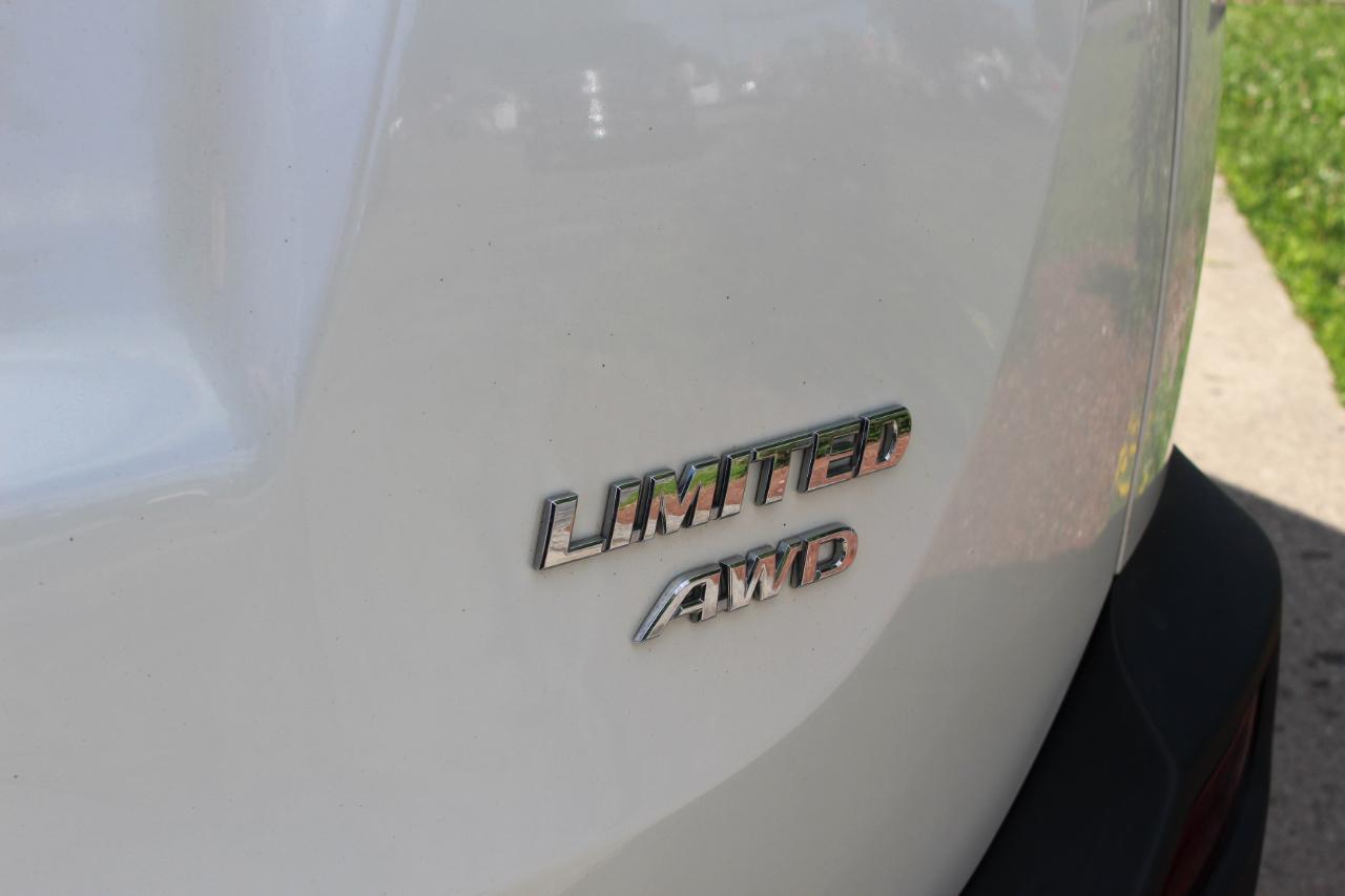 Toyota RAV4 Limited AWD 2014
