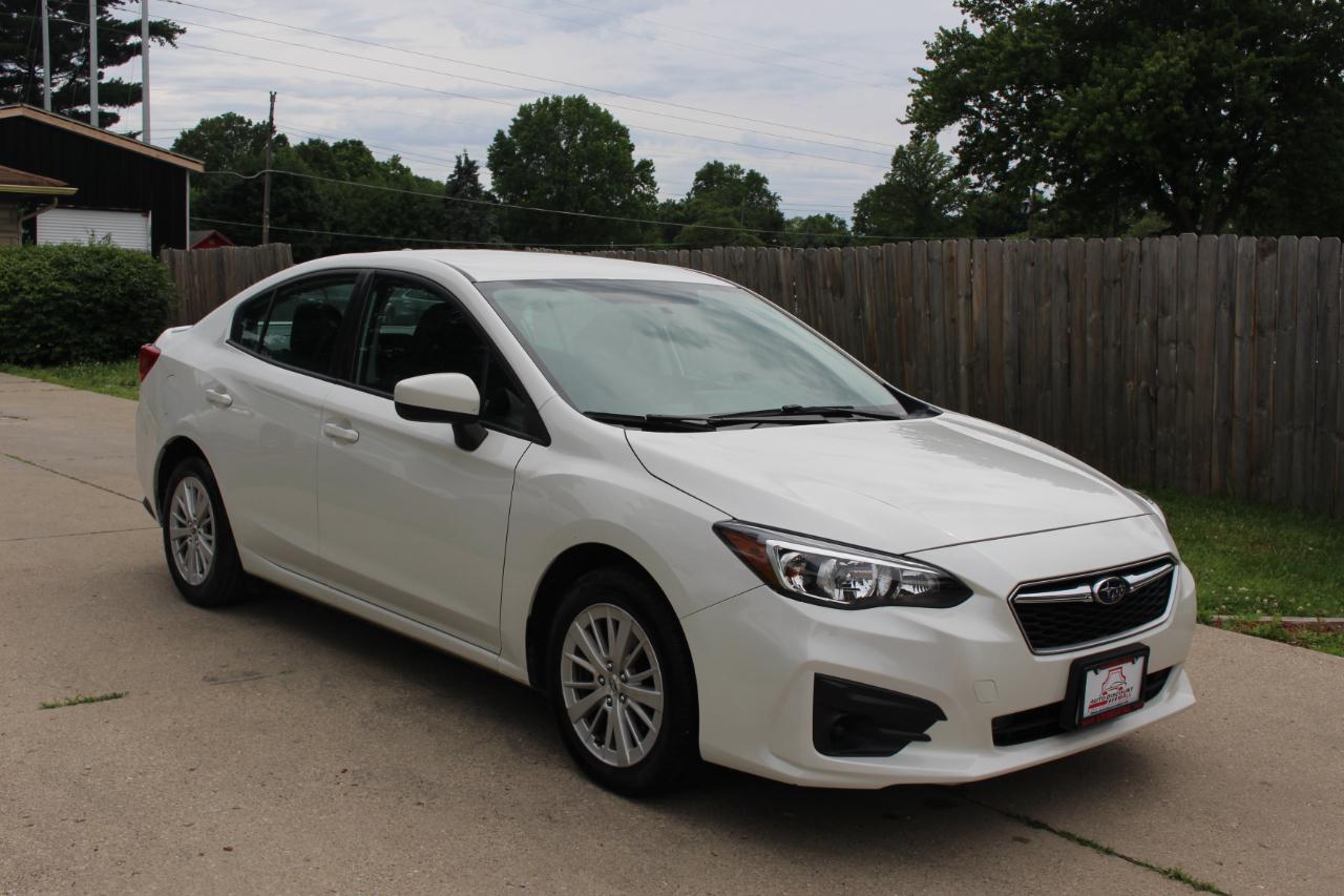 Subaru Impreza 2.0i Premium CVT 4-Door 2017