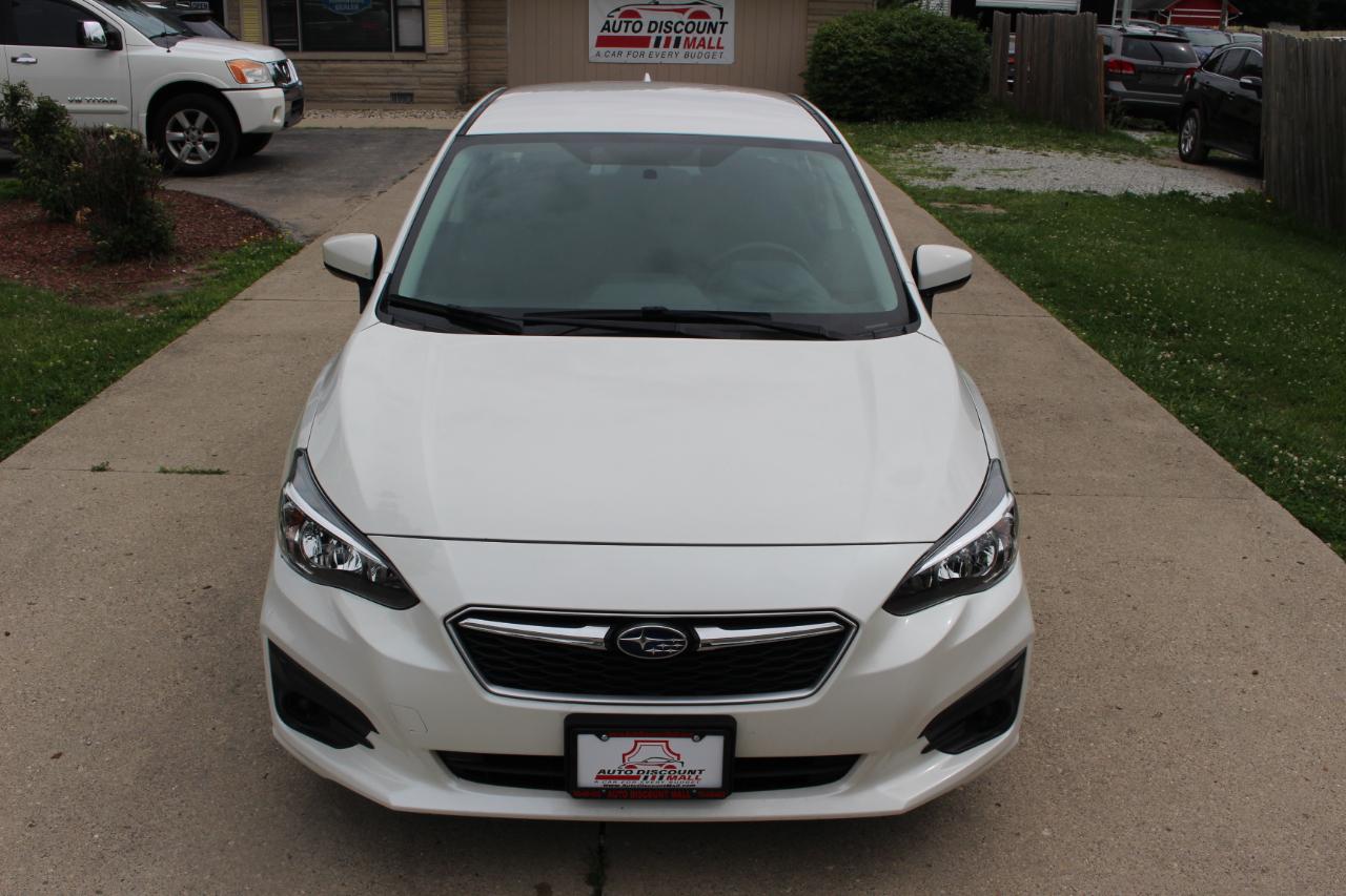 Subaru Impreza 2.0i Premium CVT 4-Door 2017