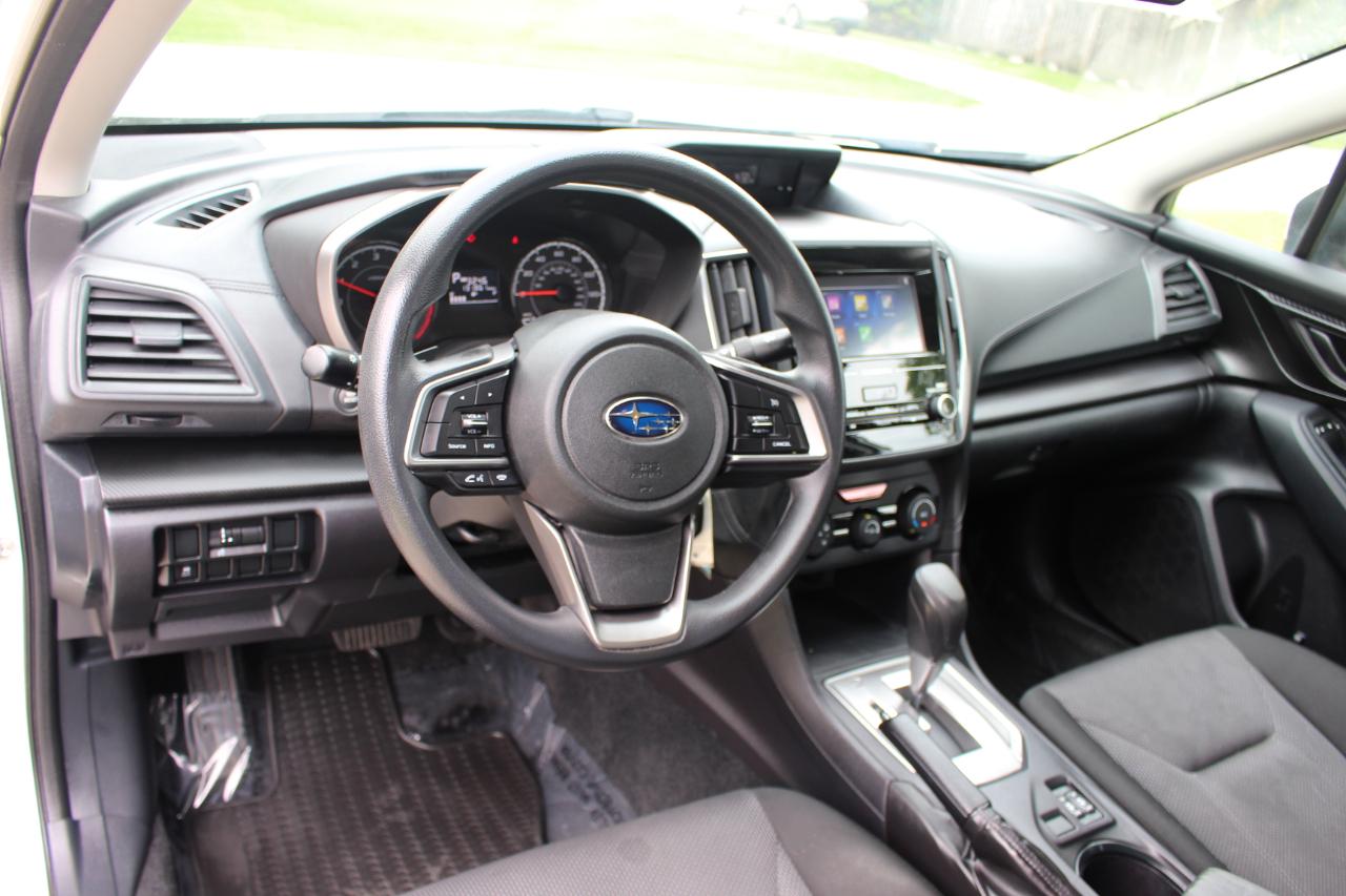 Subaru Impreza 2.0i Premium CVT 4-Door 2017