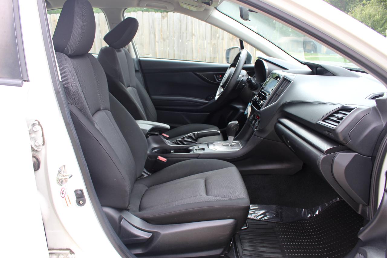 Subaru Impreza 2.0i Premium CVT 4-Door 2017