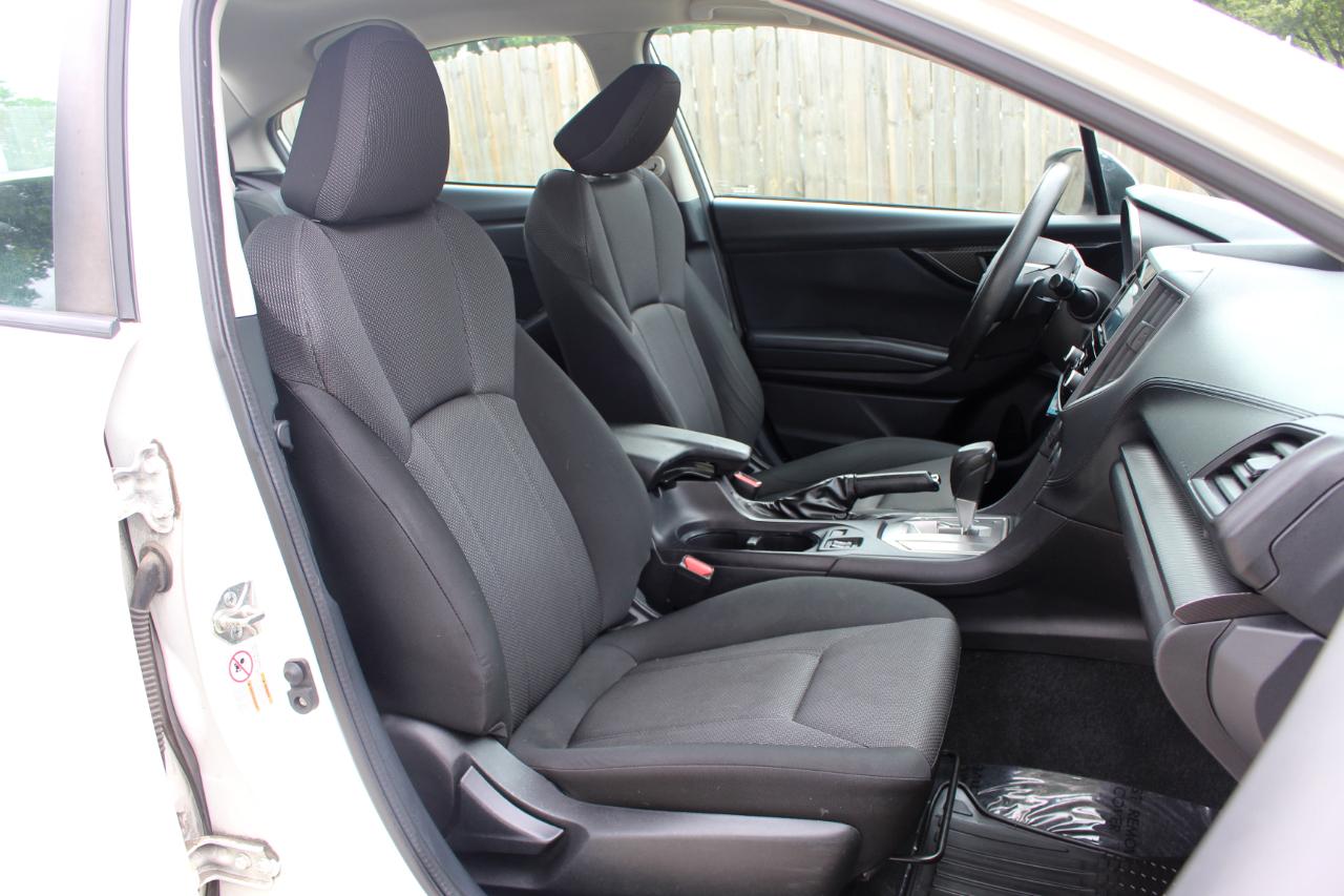 Subaru Impreza 2.0i Premium CVT 4-Door 2017