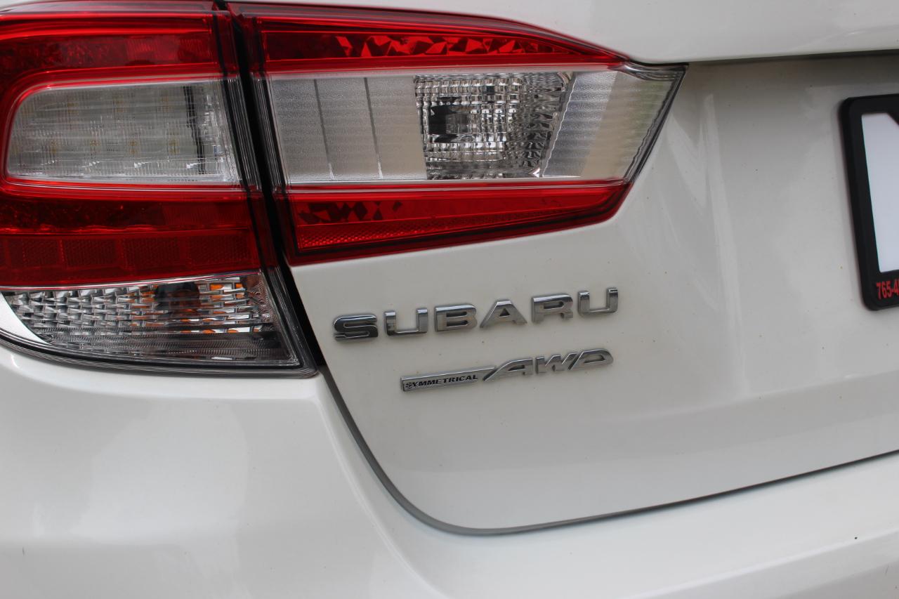 Subaru Impreza 2.0i Premium CVT 4-Door 2017