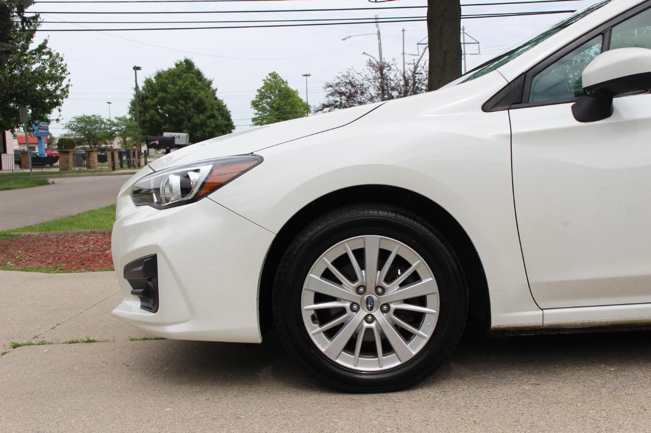 Subaru Impreza 2.0i Premium CVT 4-Door 2017