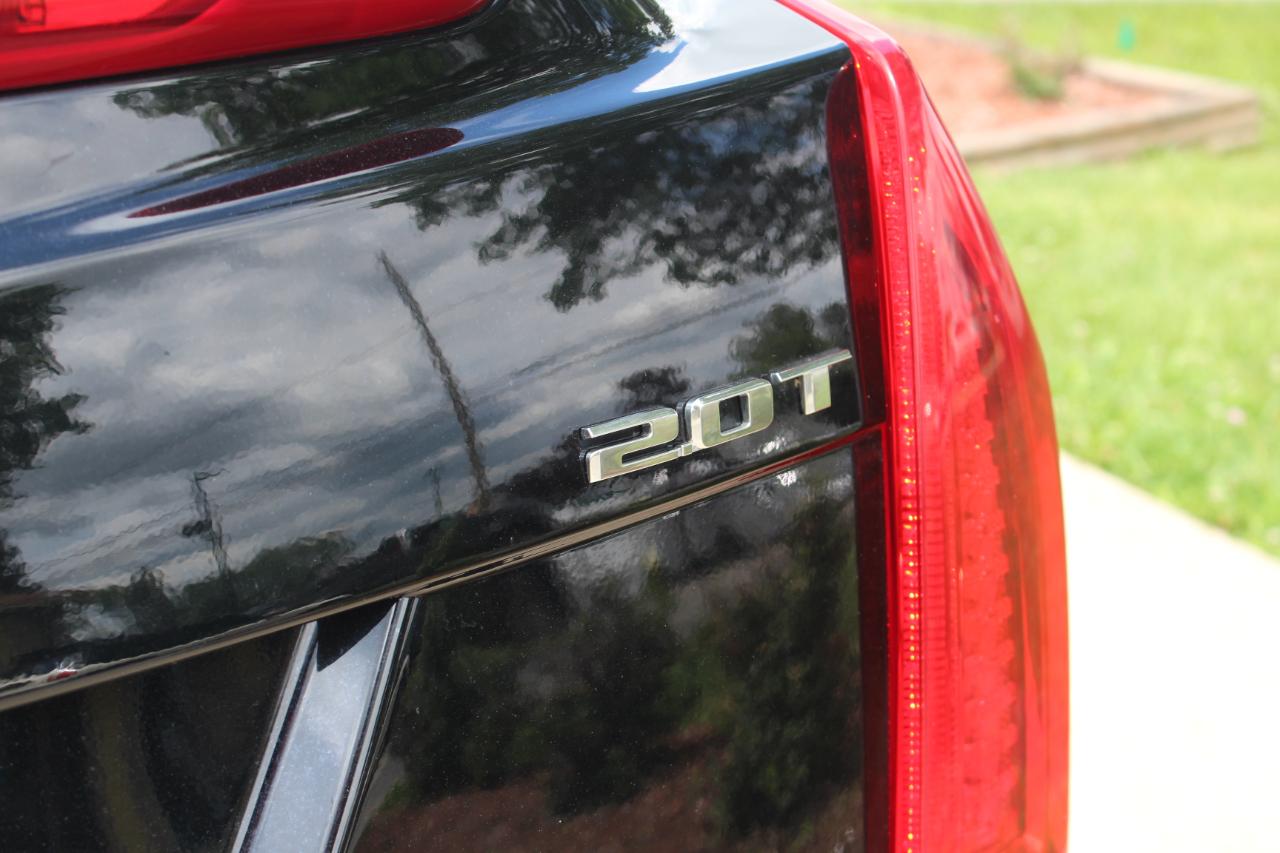 Cadillac ATS 2.0L Standard AWD 2016