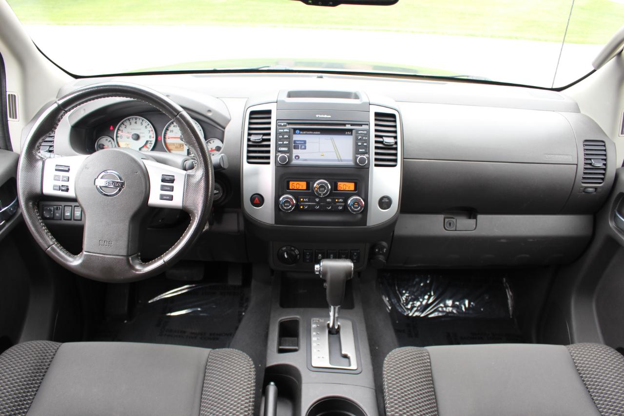 Nissan Frontier PRO-4X Crew Cab 4WD 2019