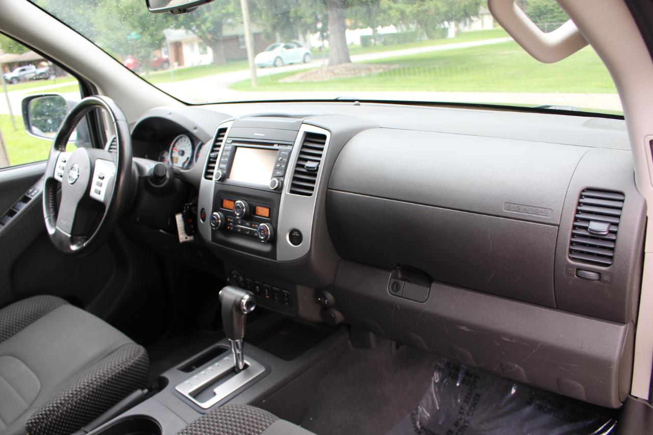 Nissan Frontier PRO-4X Crew Cab 4WD 2019