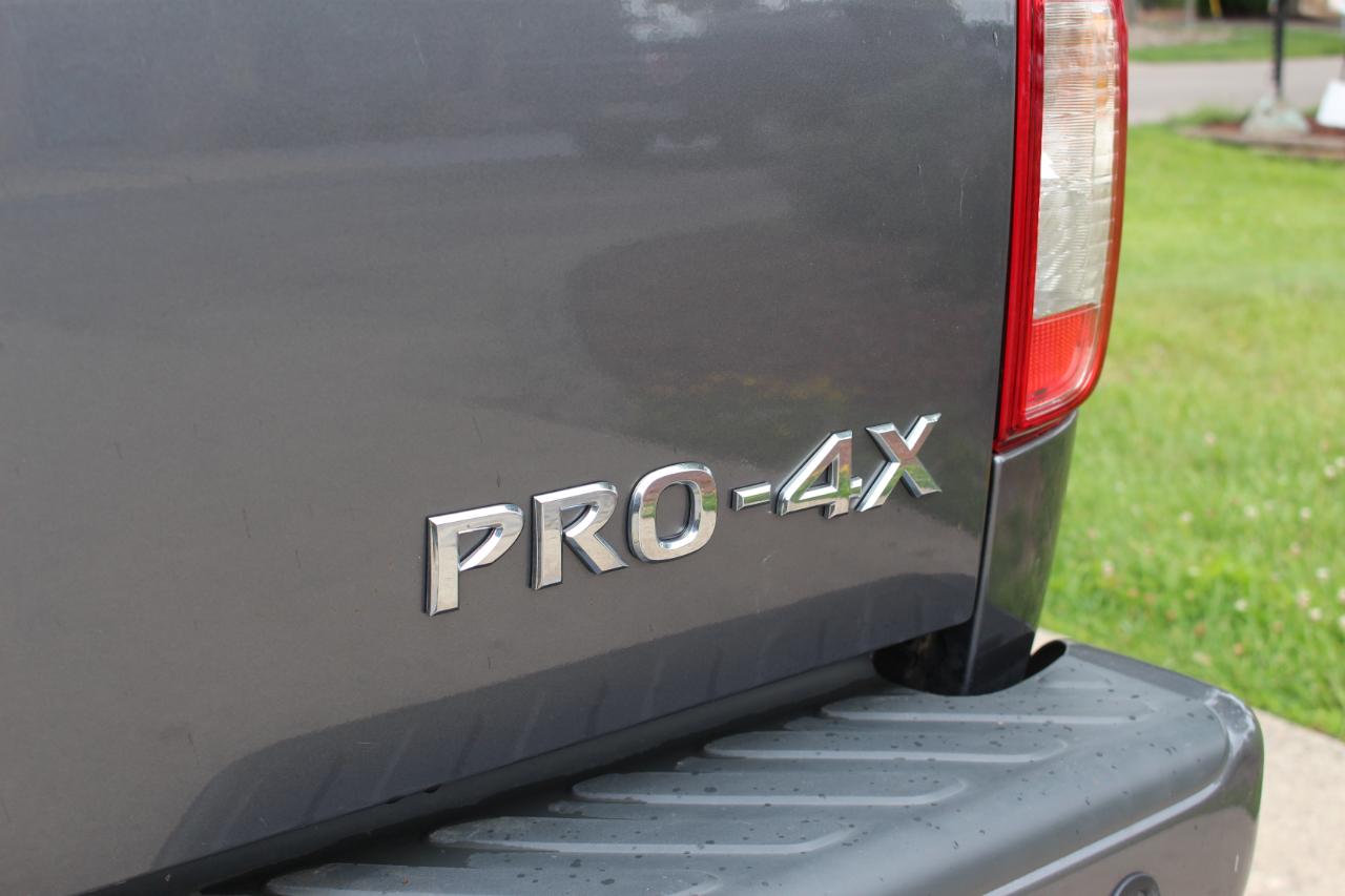 Nissan Frontier PRO-4X Crew Cab 4WD 2019