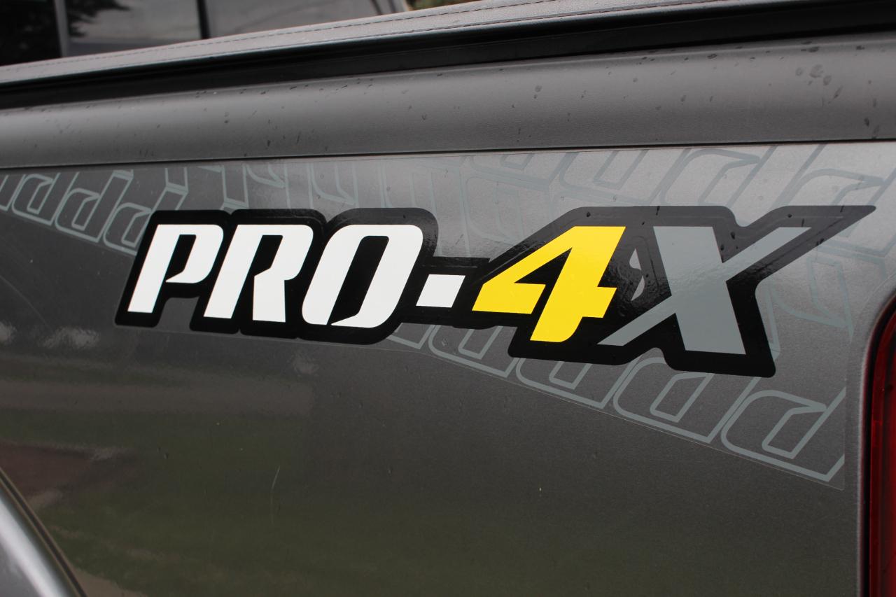 Nissan Frontier PRO-4X Crew Cab 4WD 2019