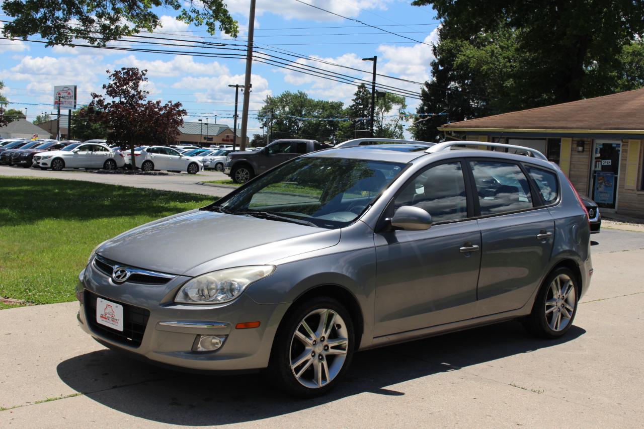 Hyundai Elantra Touring  2011