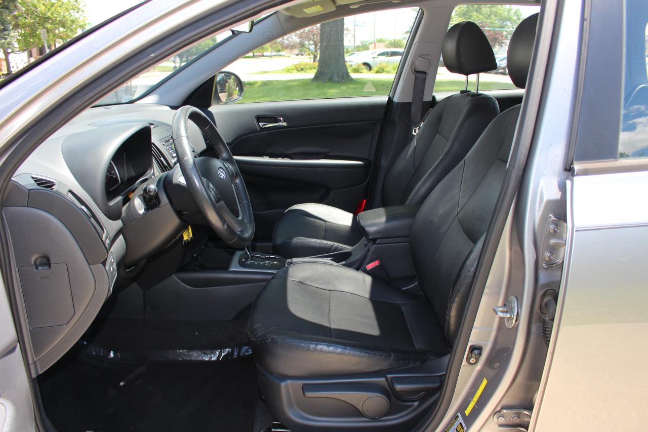 Hyundai Elantra Touring  2011