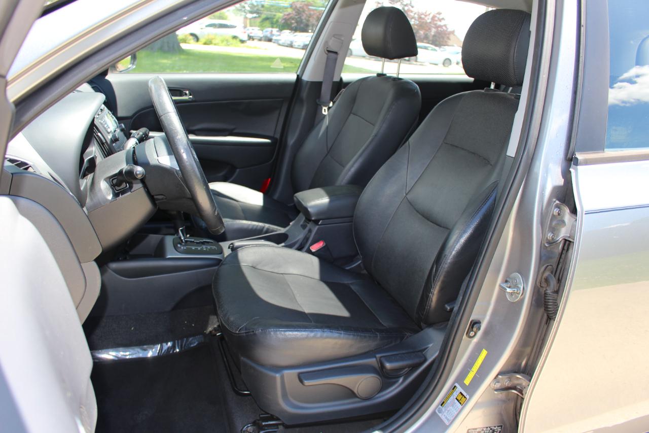Hyundai Elantra Touring  2011