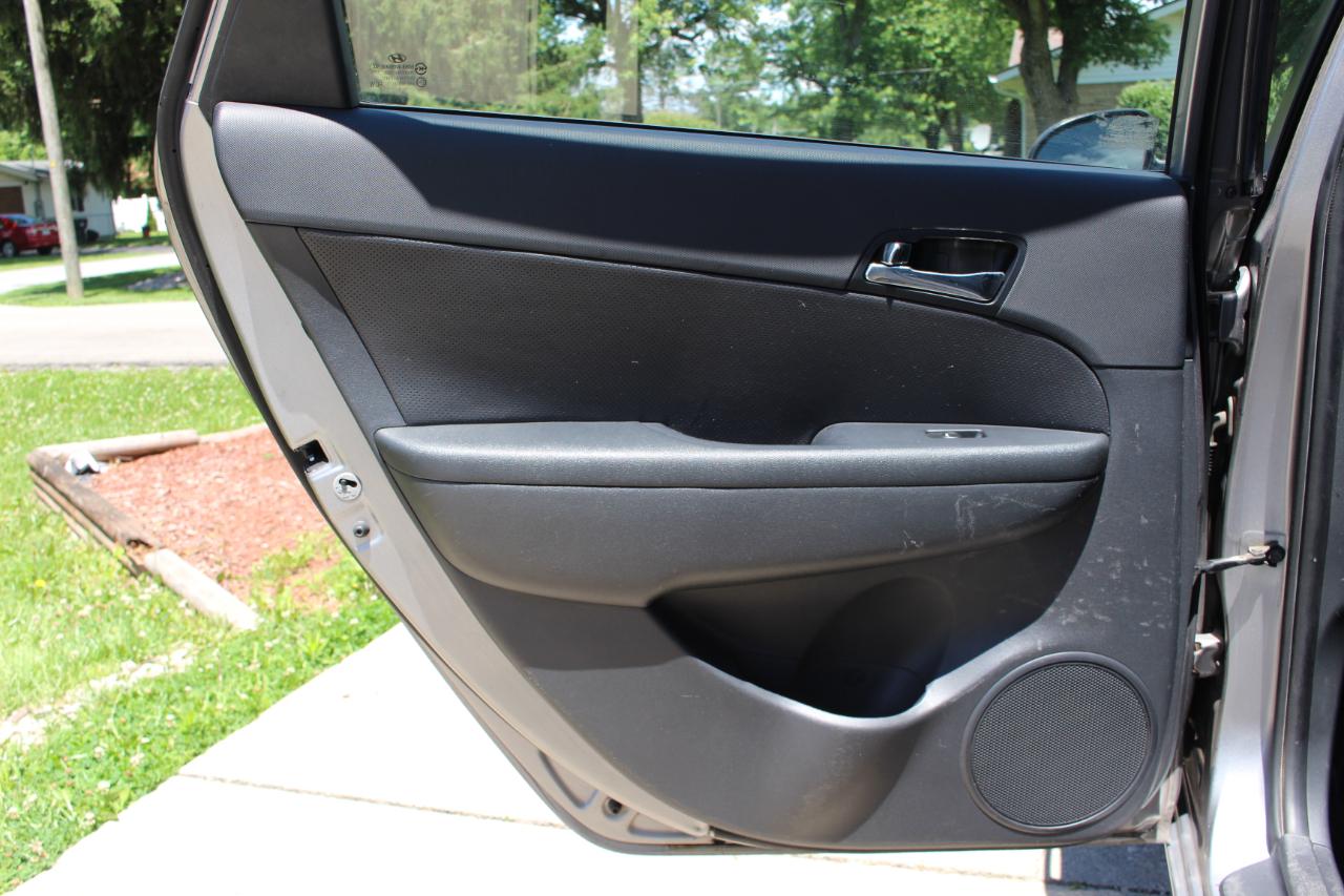 Hyundai Elantra Touring  2011