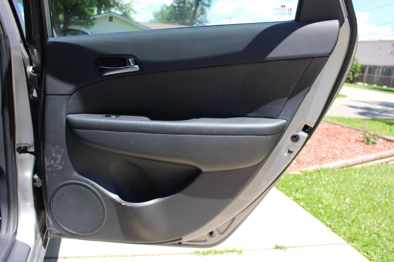 Hyundai Elantra Touring  2011