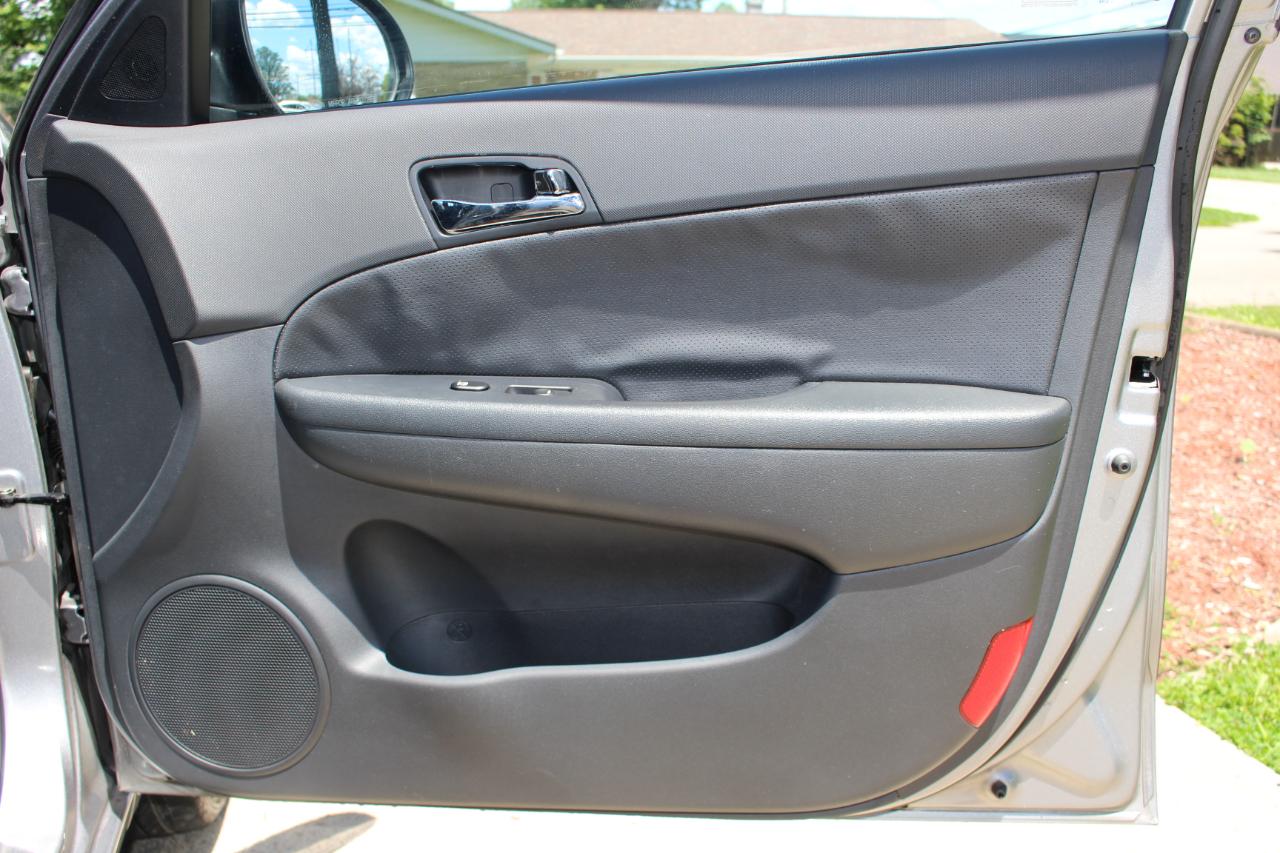 Hyundai Elantra Touring  2011