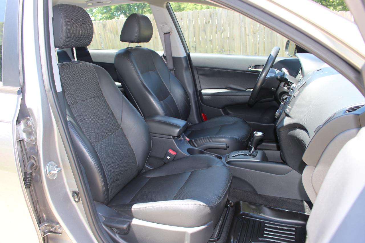 Hyundai Elantra Touring  2011