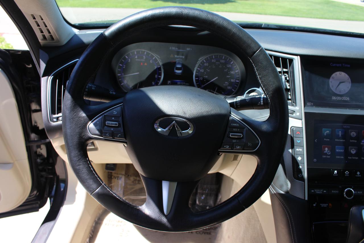 Infiniti Q50 Base AWD 2015