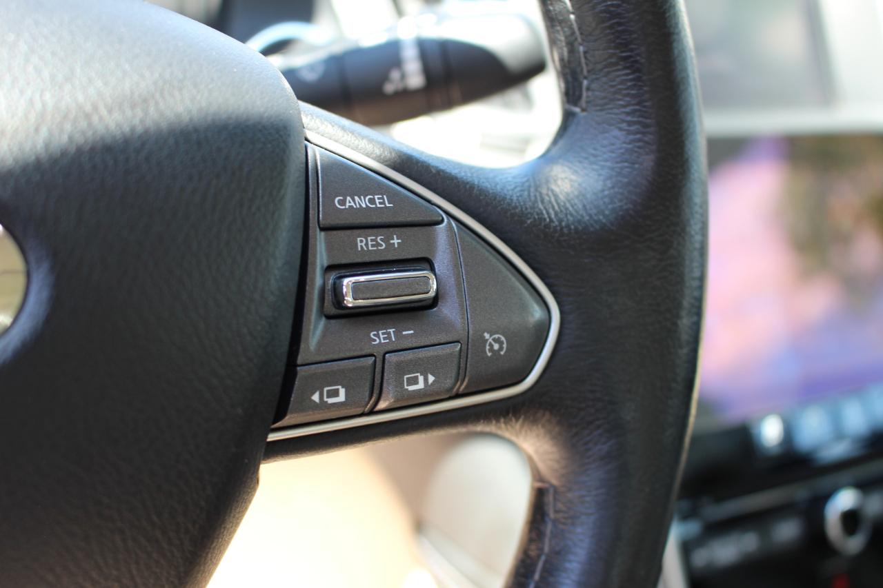 Infiniti Q50 Base AWD 2015