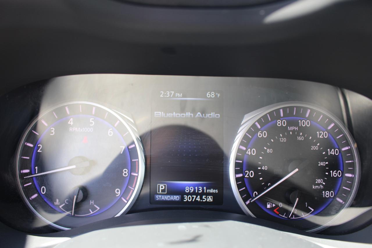 Infiniti Q50 Base AWD 2015