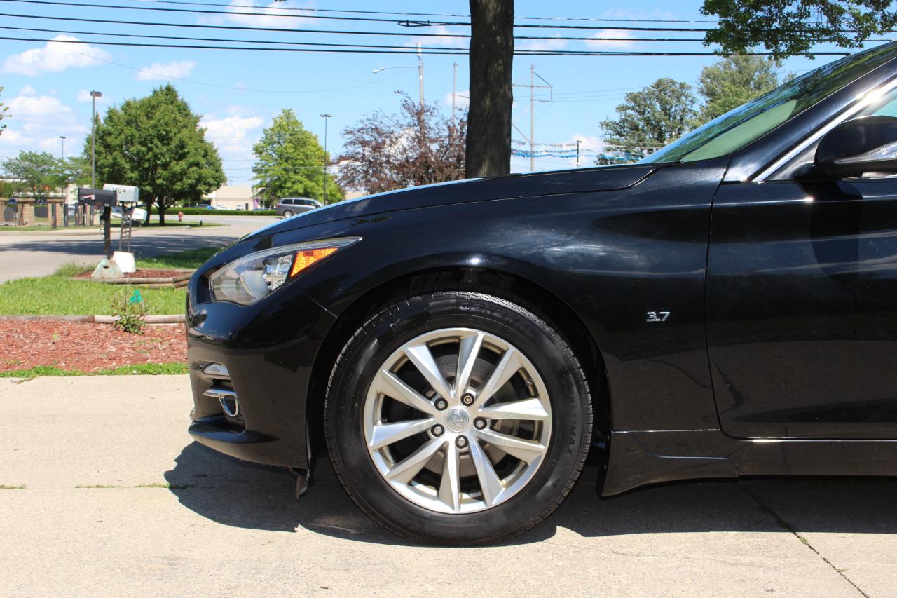 Infiniti Q50 Base AWD 2015
