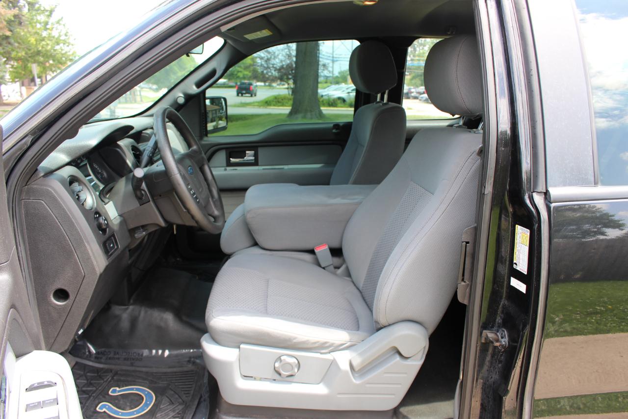 Ford F-150 STX SuperCab 4WD 2013