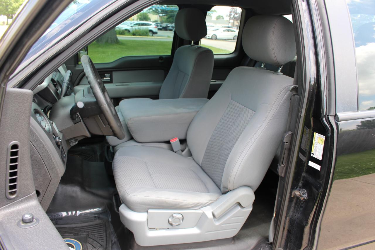 Ford F-150 STX SuperCab 4WD 2013