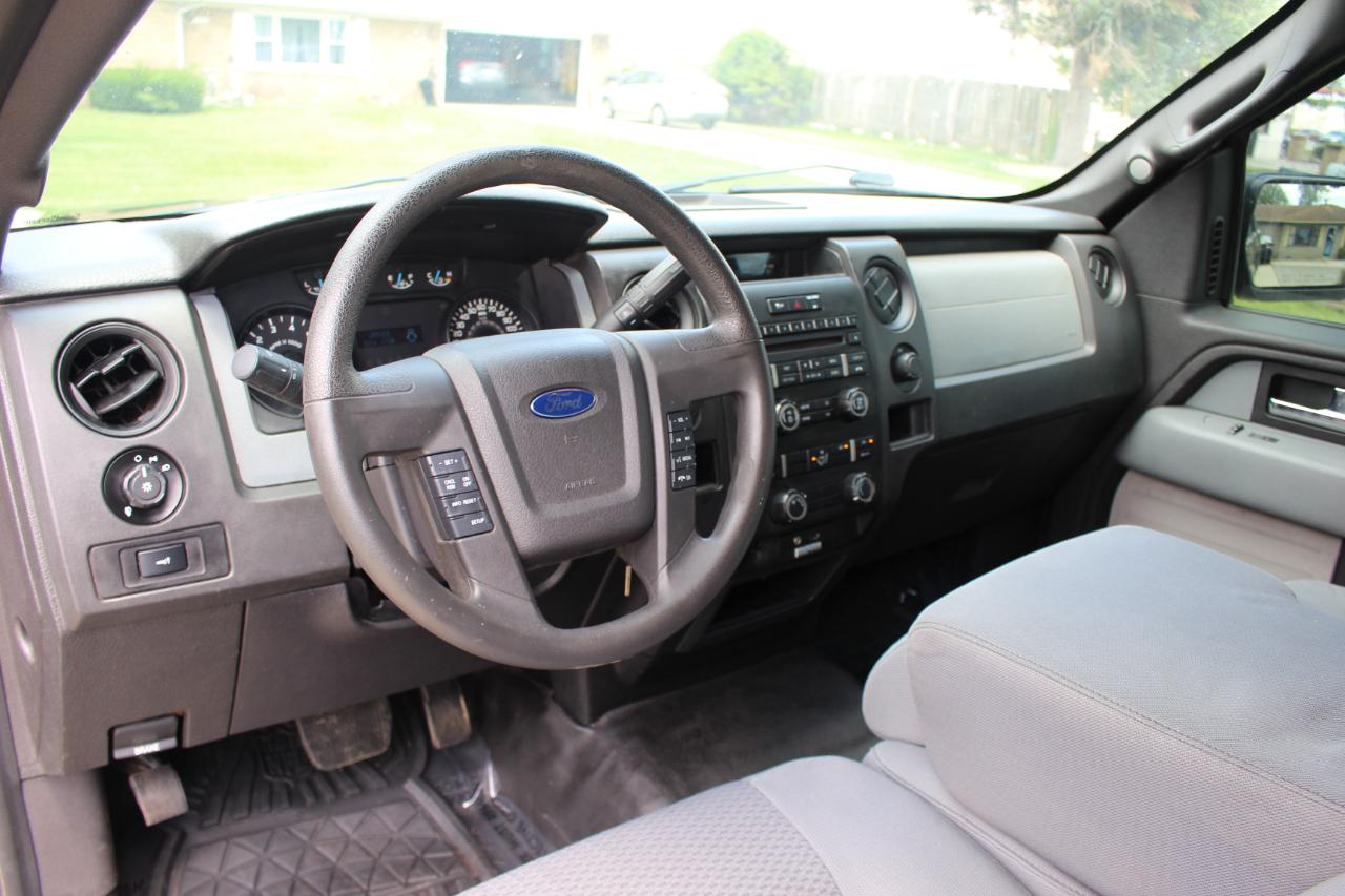 Ford F-150 STX SuperCab 4WD 2013
