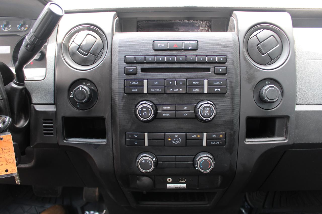 Ford F-150 STX SuperCab 4WD 2013