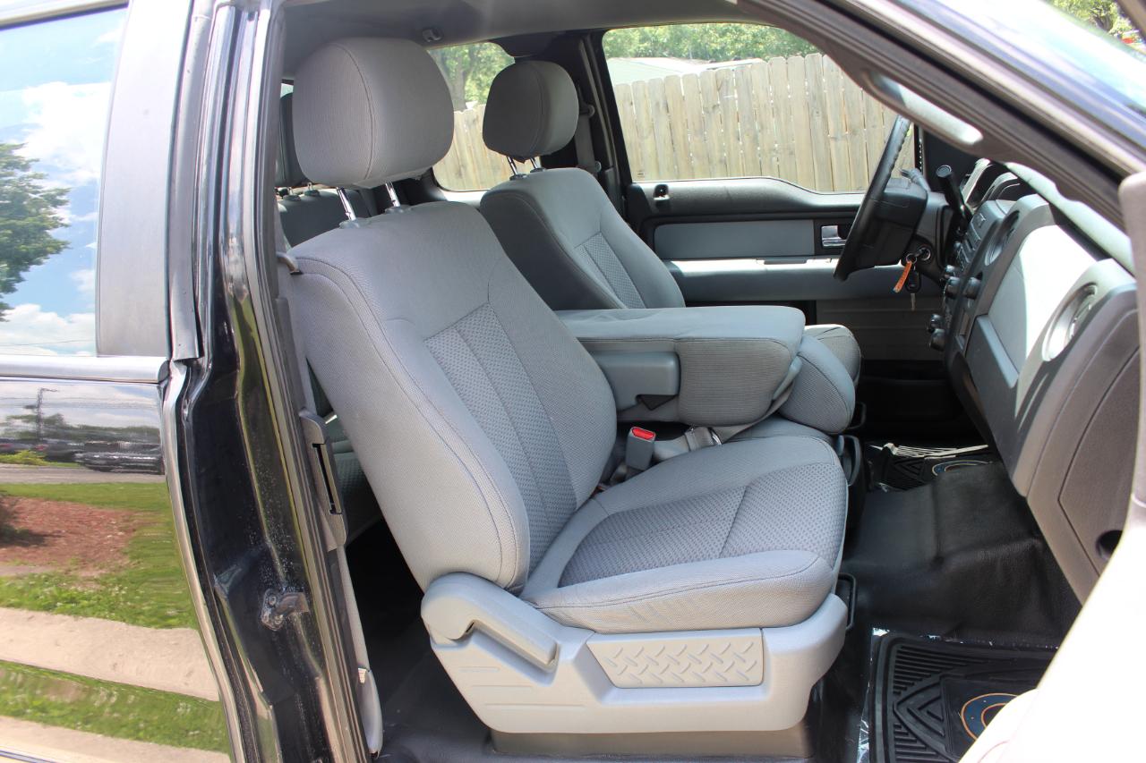 Ford F-150 STX SuperCab 4WD 2013