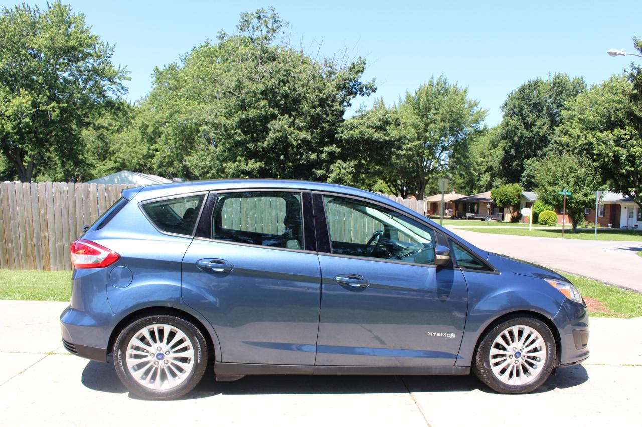 Ford C-Max Hybrid SE 2018