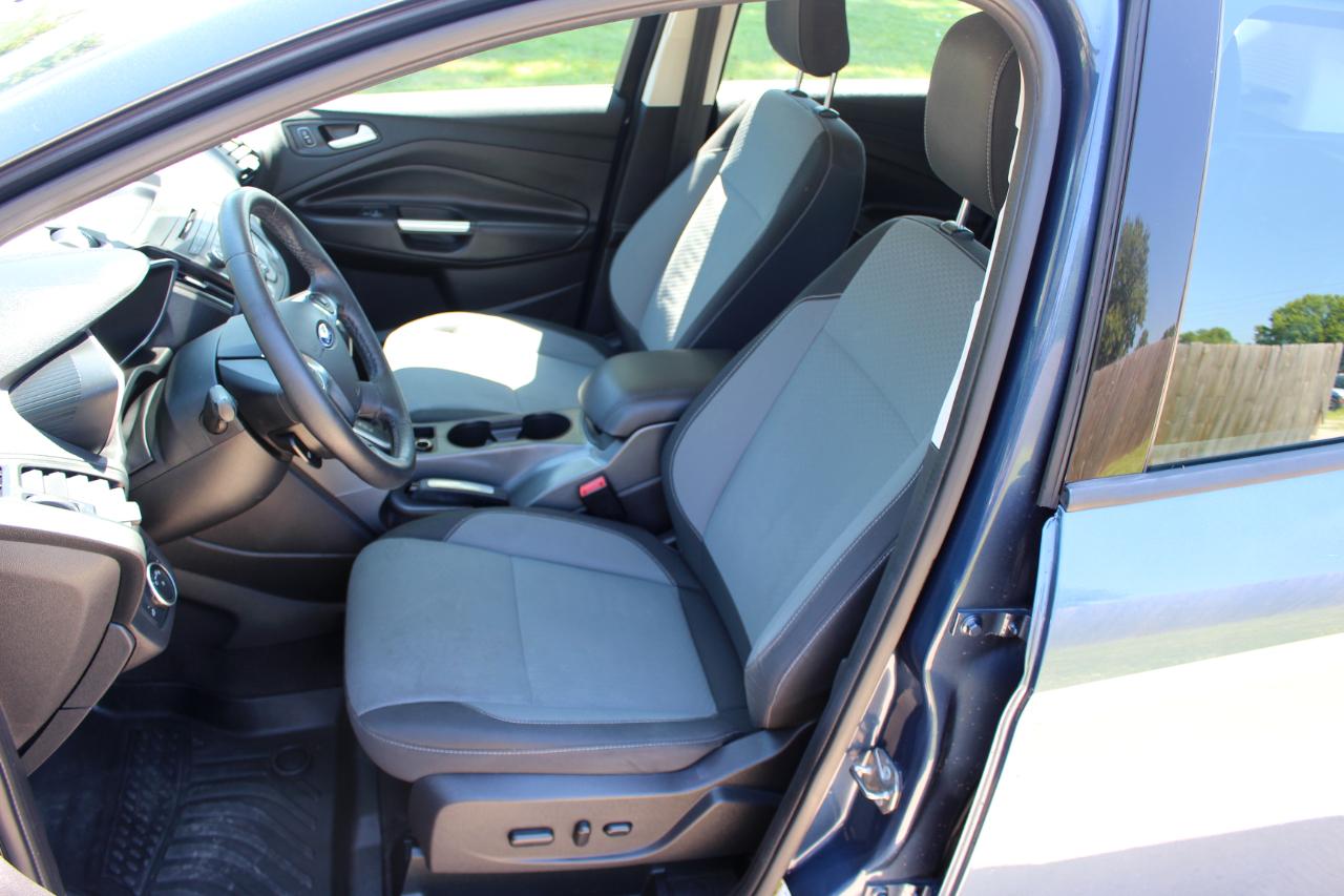 Ford C-Max Hybrid SE 2018