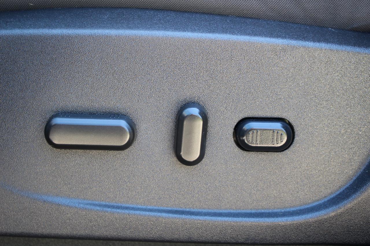 Ford C-Max Hybrid SE 2018